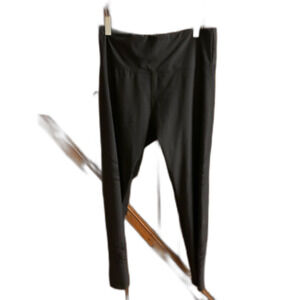 Marina Women’s Black Leggings Size Large